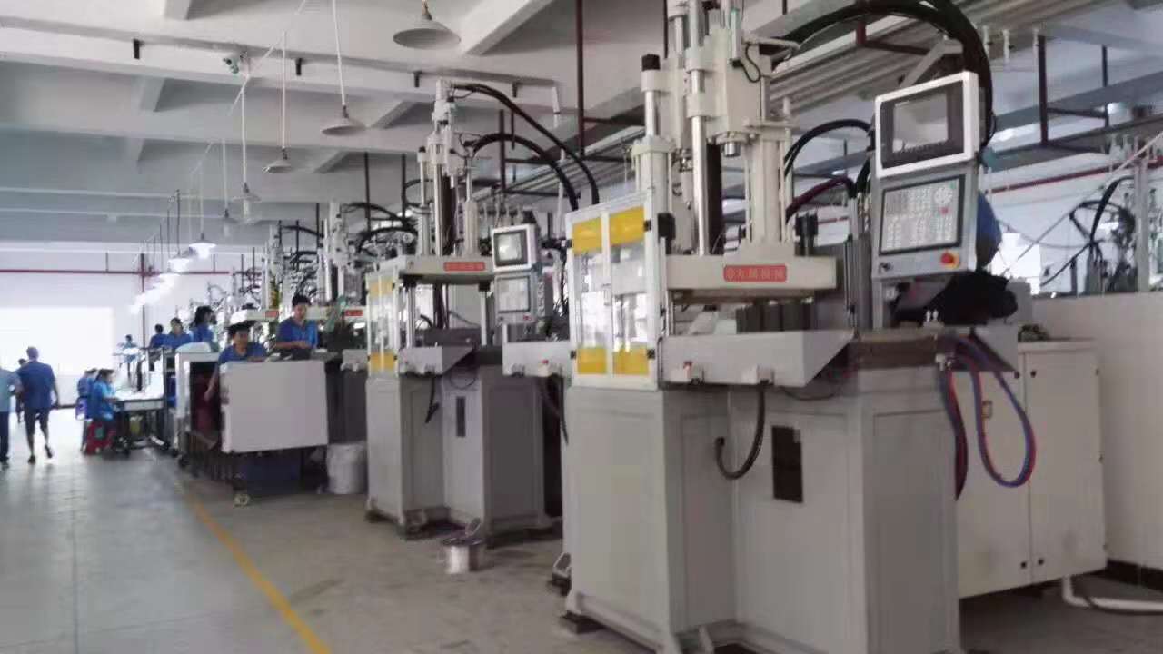 注塑機(jī)料管組的三小件為什么容易損壞？